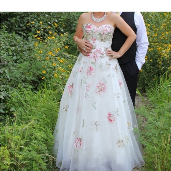 Jovani size 6 floral white dress - Picture 3 of 8